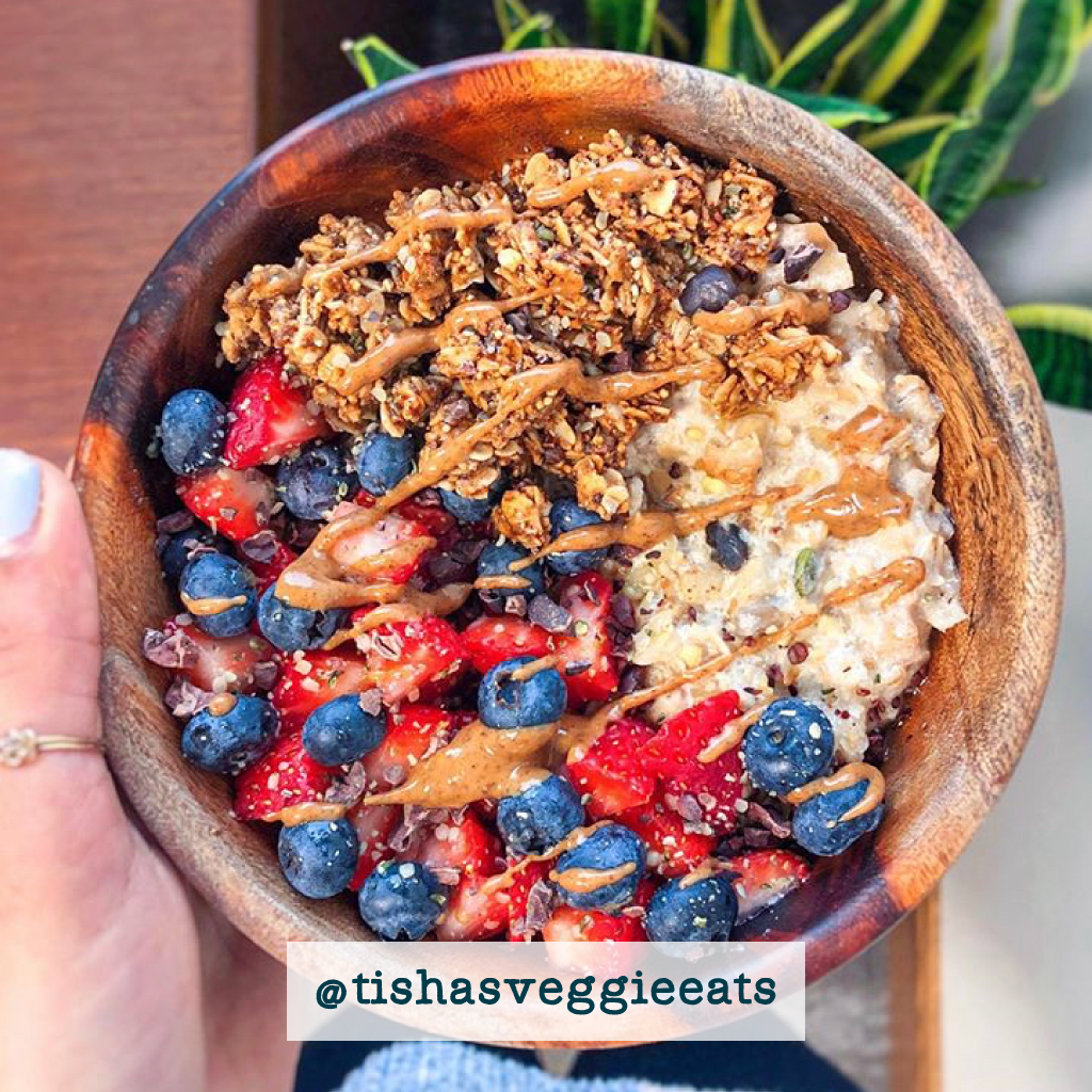 Hot Apple Cinnamon Muesli Bowl